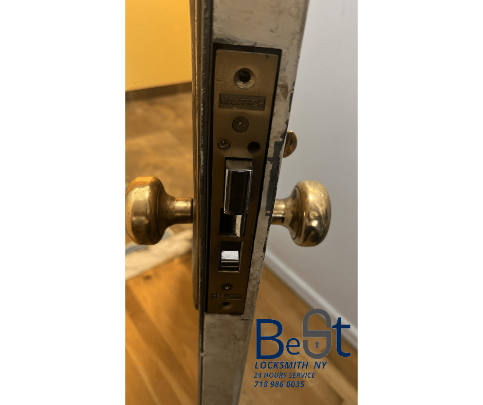 Door lock service